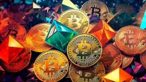 东契奇首节表现挣扎，与贝弗利激烈对抗后罕见爆发